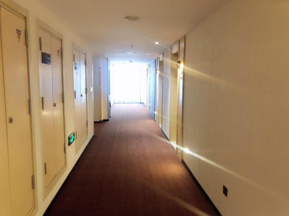 Iu Hotel Guiyang Olympic Sports Center China Resources Vientiane Buitenkant foto