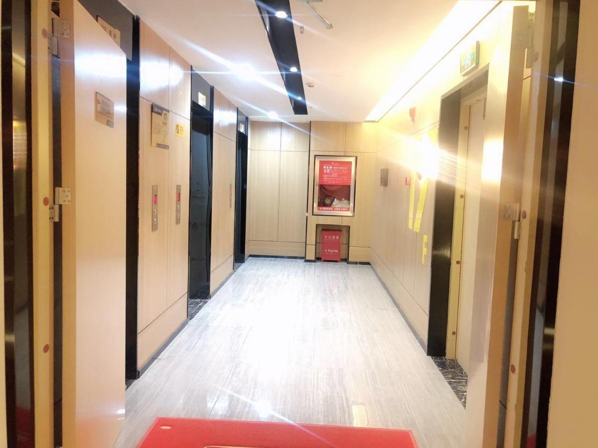 Iu Hotel Guiyang Olympic Sports Center China Resources Vientiane Buitenkant foto
